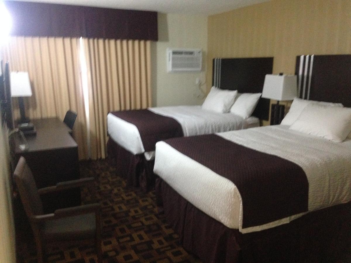 Days Inn By Wyndham Sylvan Lake Exterior foto